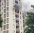 ​浓烟滚滚！一民房6楼起火，广州消防救出6人 - 广东大洋网