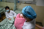 荔湾南片封闭封控以来迎来第100个宝宝，小名“抗疫BB” - 广东大洋网