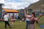 “过林卡”：西藏群众享受休闲时光 - News.21cn.Com