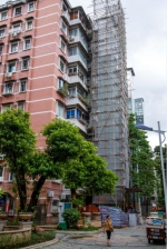 广州老旧住宅加装电梯已累计加装过万台，惠及100余万居民 - 广东大洋网