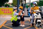 300天交通秩序大整治，广州摩电头盔佩戴率提升近六成 - 广东大洋网