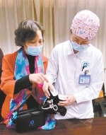 华南首例！54岁女士植入全球最小最轻人工心脏两月 - 广东大洋网
