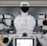 图为“鹏程青耕”二代——全流程自动化鼻咽拭子采样机器人。 作者 AIRS 供图 - 中国新闻社广东分社主办