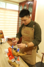 从厨师学徒到面塑艺人，23岁广州小伙让面团“活”起来 - 广东大洋网