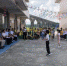 在双莲小学举办的罗平镇“思绿环保杯”小学生跳绳比赛 赖迪供图 - 中国新闻社广东分社主办